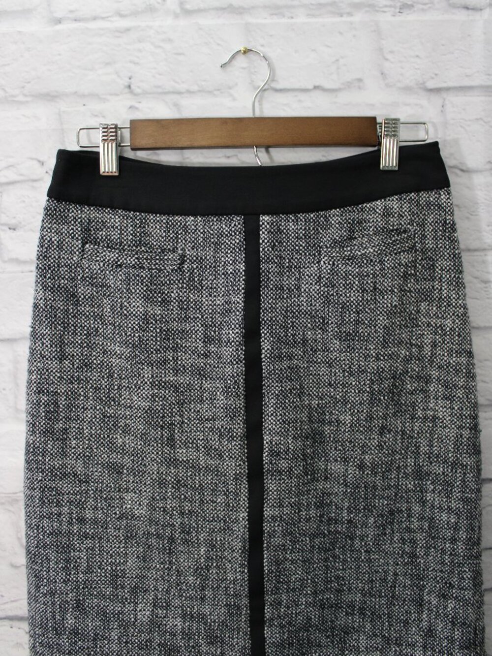 Talbots Size 2 Black White Tweed Classic Mid Rise Preppy Office Career Skirt